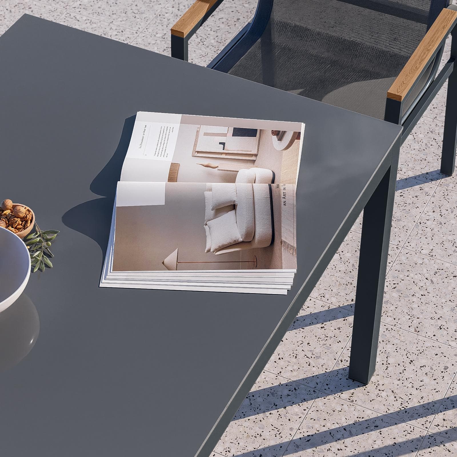 Set pranzo tavolo 150x90 cm top vetro temperato e 6 sedie con braccioli in acciaio grigio - Tamika