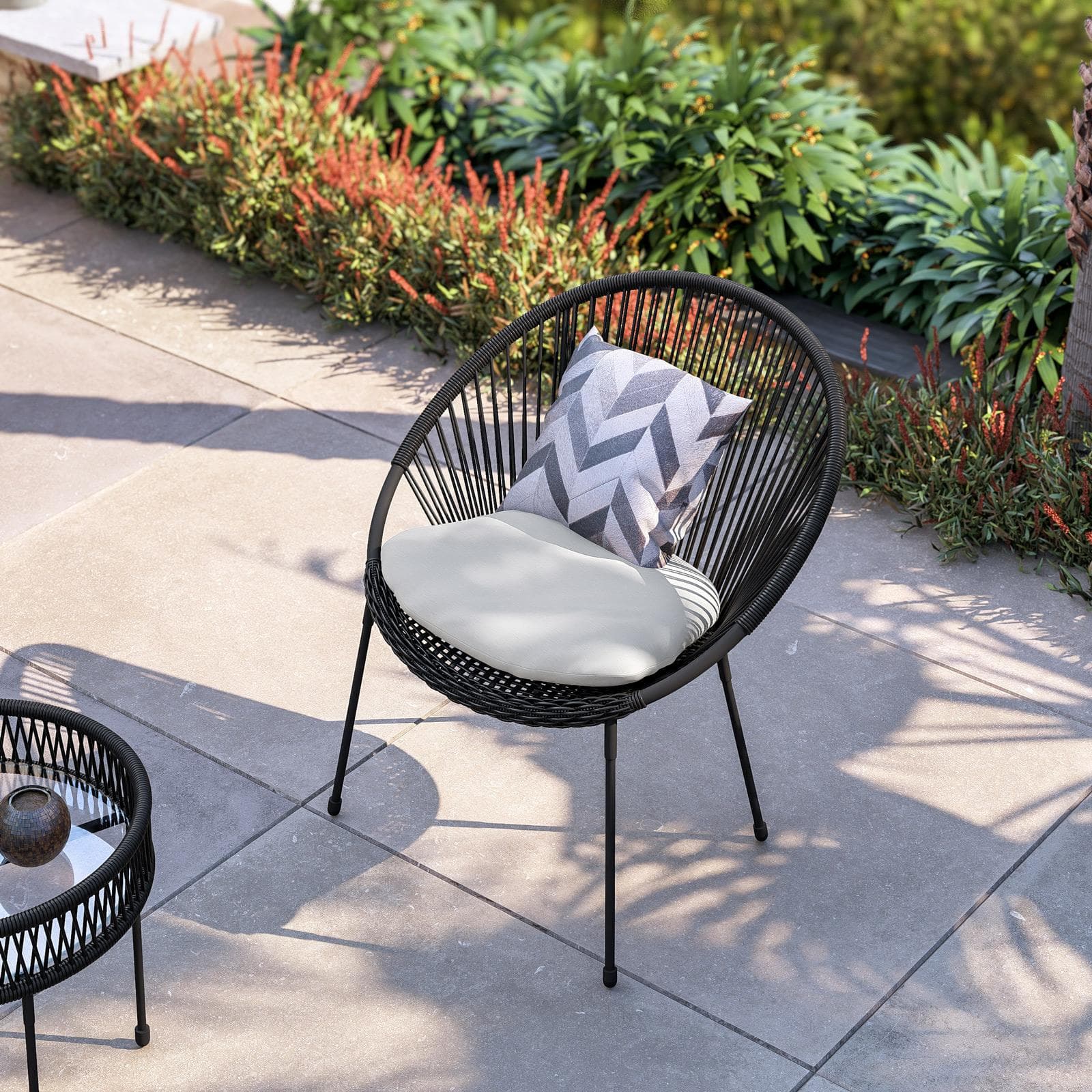 Set relax 2 poltrone e tavolino rotondo 51 cm in acciaio e corda nera - Ikapia