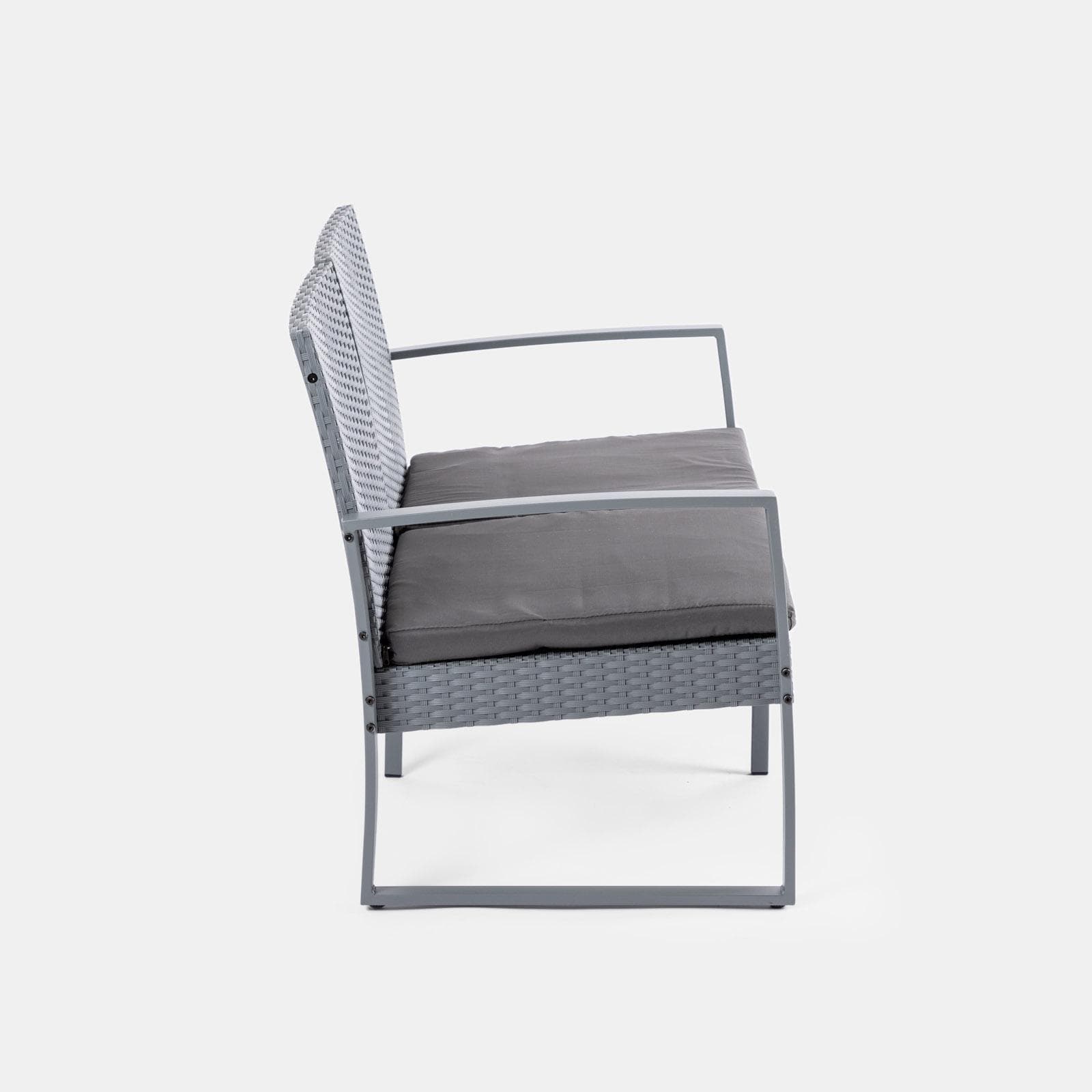 Set relax divano 2 poltrone e tavolino in polyrattan e acciaio grigio – Jerez