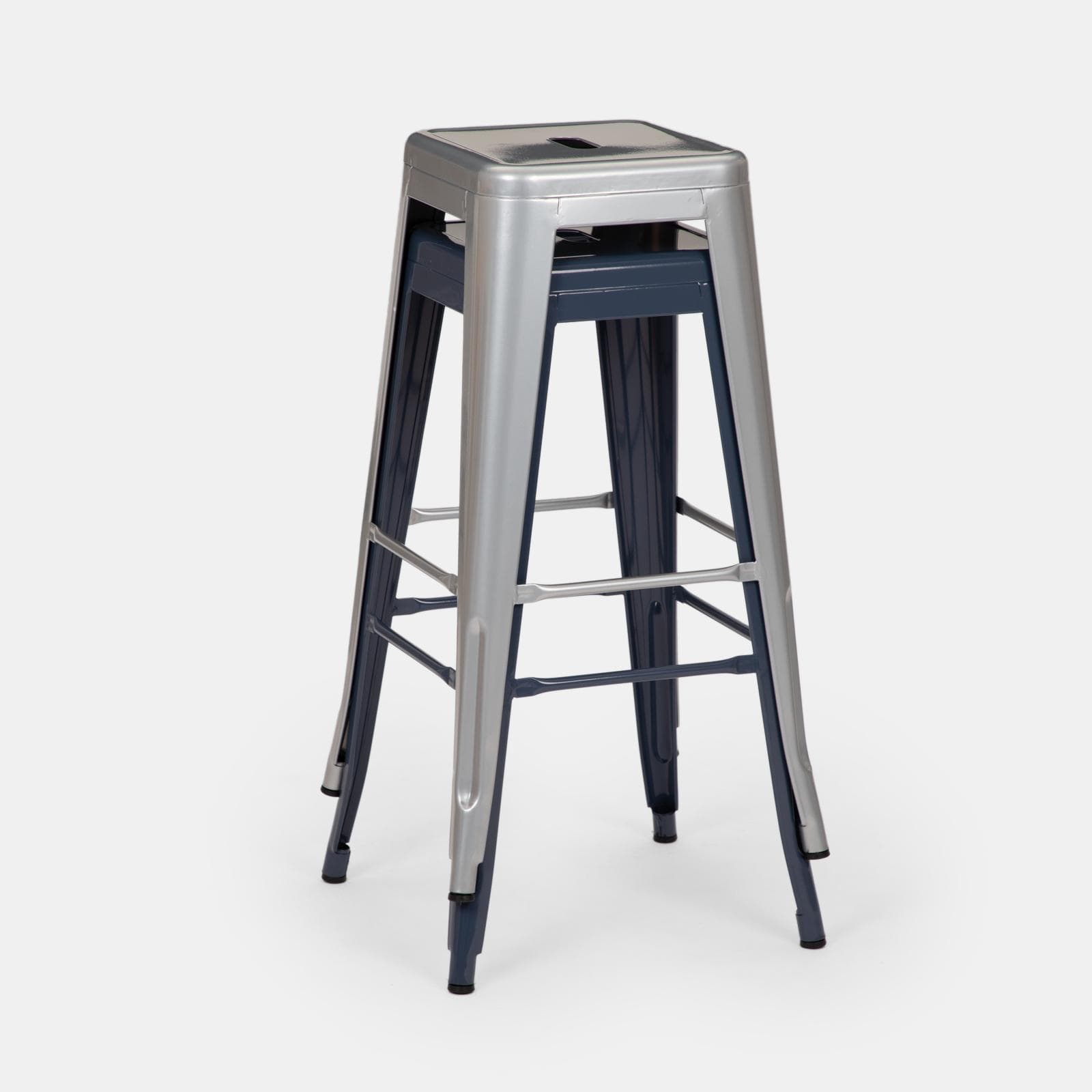 Sgabello impilabile stile industrial in metallo grigio - Farley