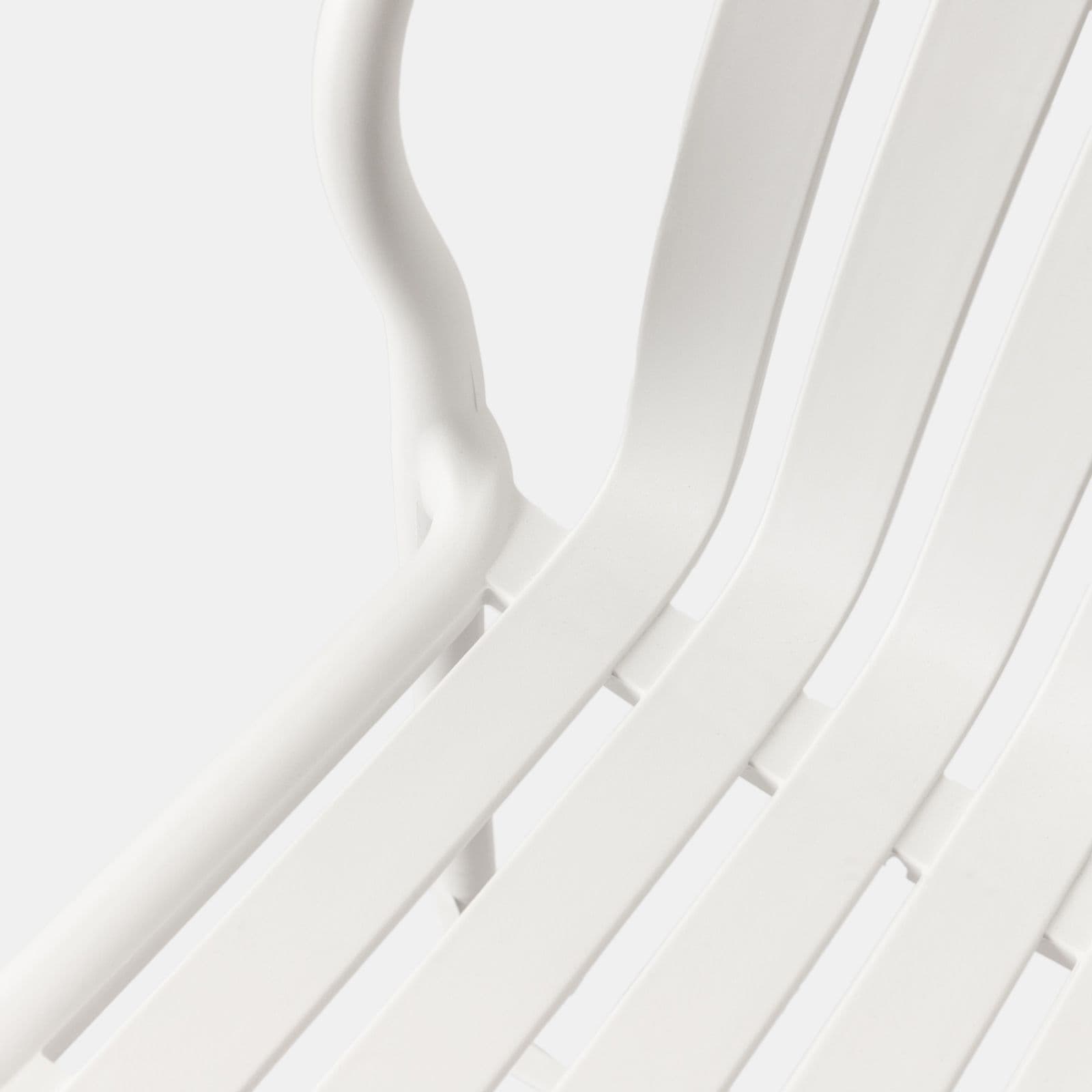 Sgabello in polipropilene bianco - Nesturya