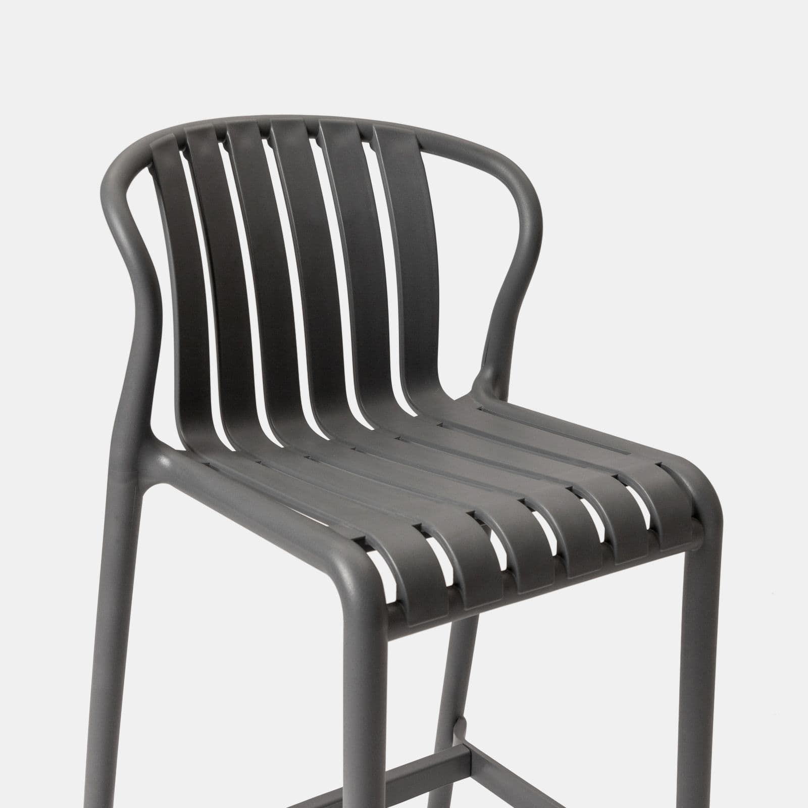 Sgabello in polipropilene grigio - Nesturya