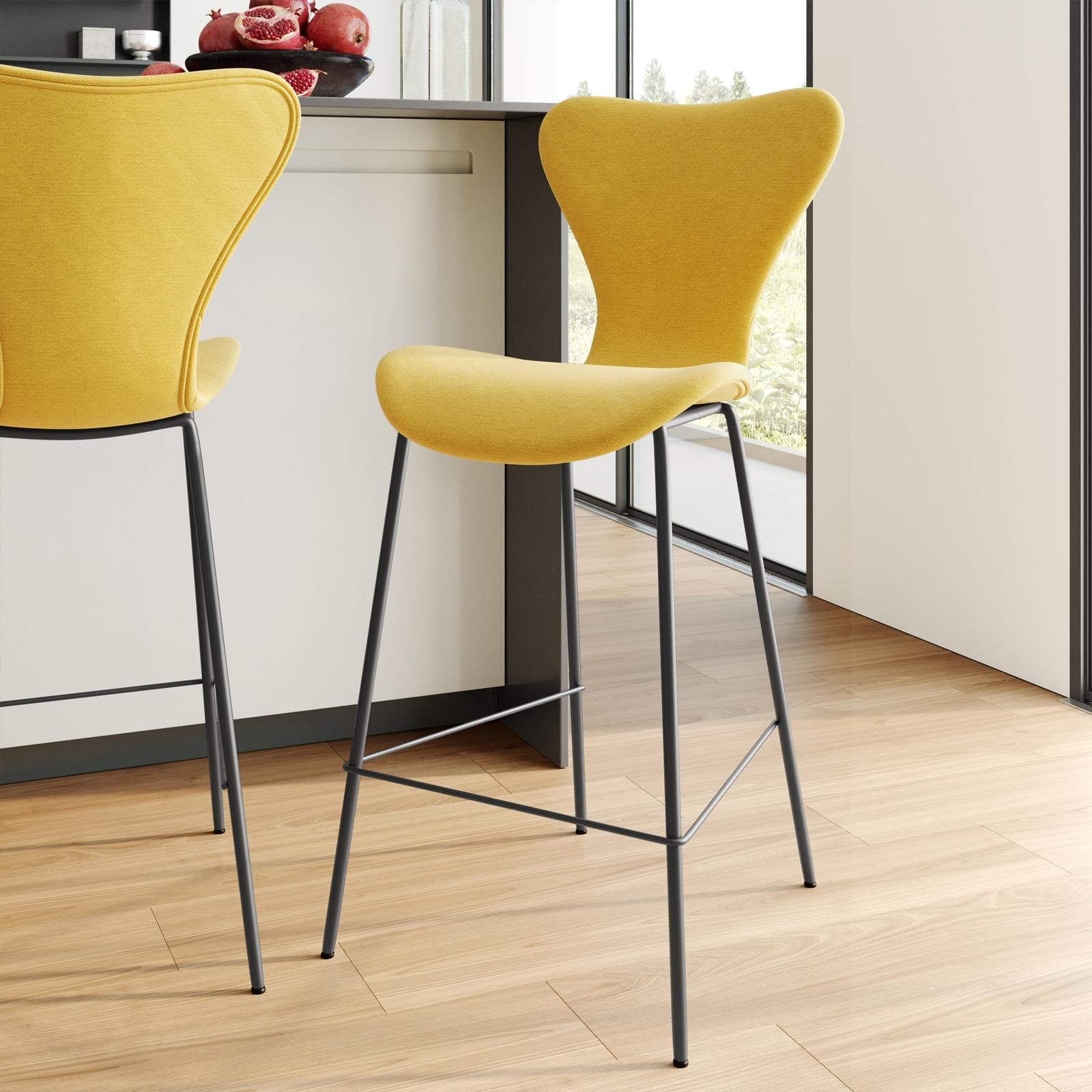 Sgabello in tessuto giallo con gambe in metallo nero - Dolly