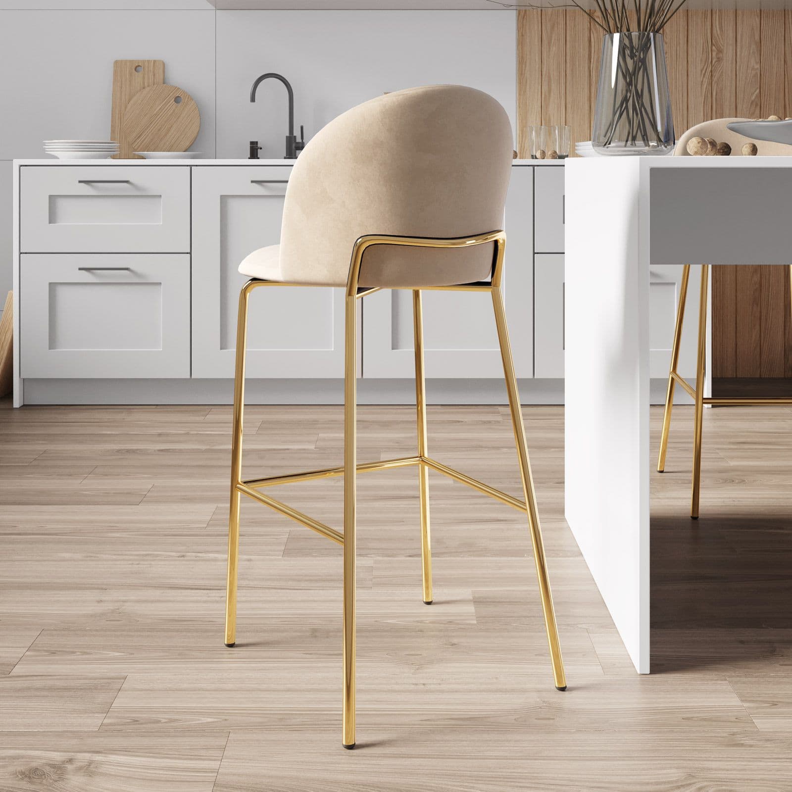 Sgabello in velluto beige con gambe e poggiapiedi in metallo finitura oro - Zilla