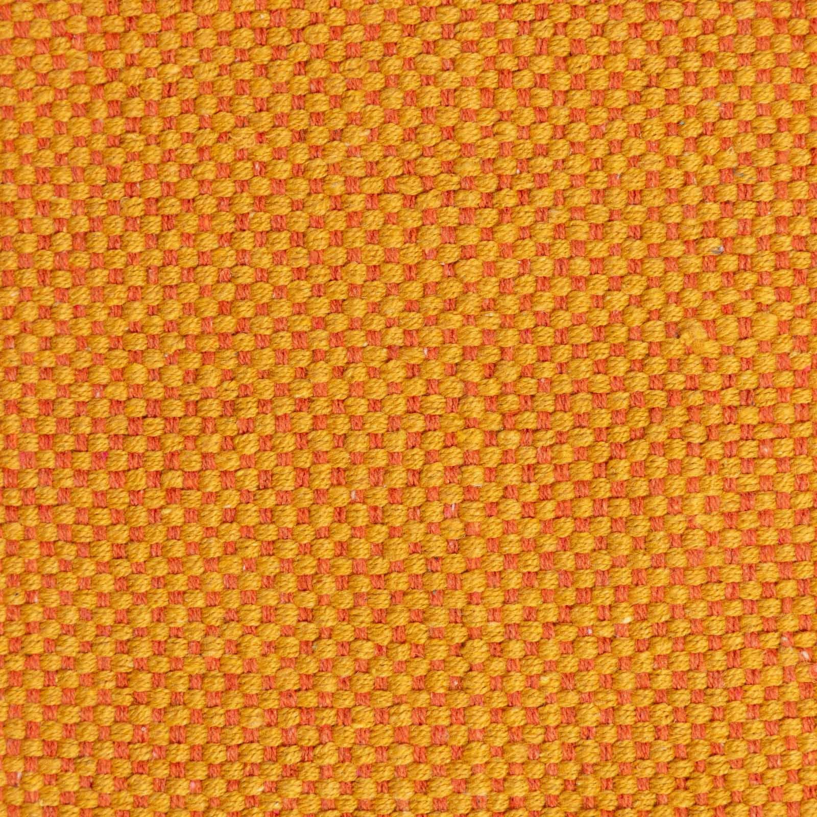 Tappeto 120x180 cm in cotone senape con frange