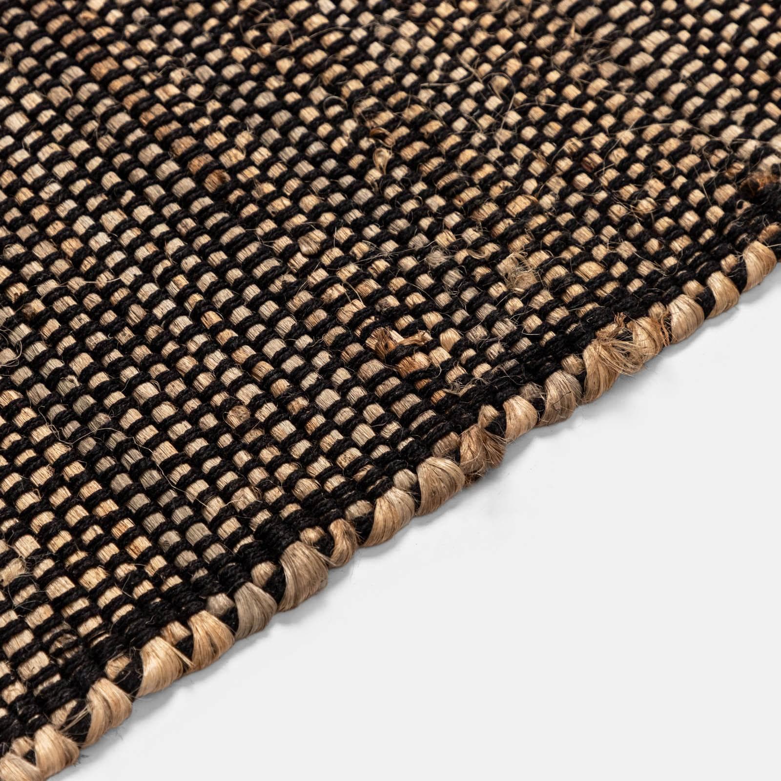 Tappeto 170x120 cm in juta e cotone naturale effetto intreccio con frange nere