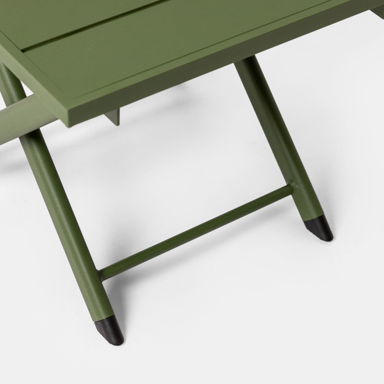Tavolino da caffè con piano a doghe 44x43 cm in alluminio verde foresta - Jonit