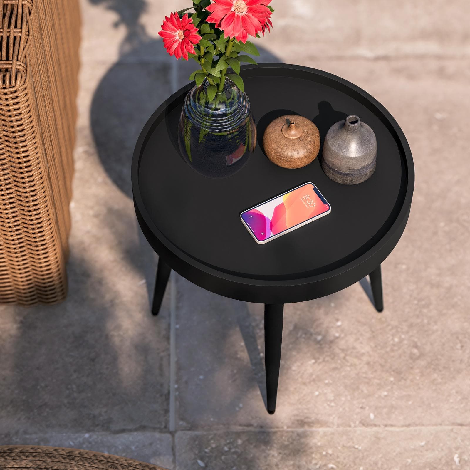 Tavolino da giardino rotondo 50 cm gambe in metallo e top in polipropilene nero - Frisby