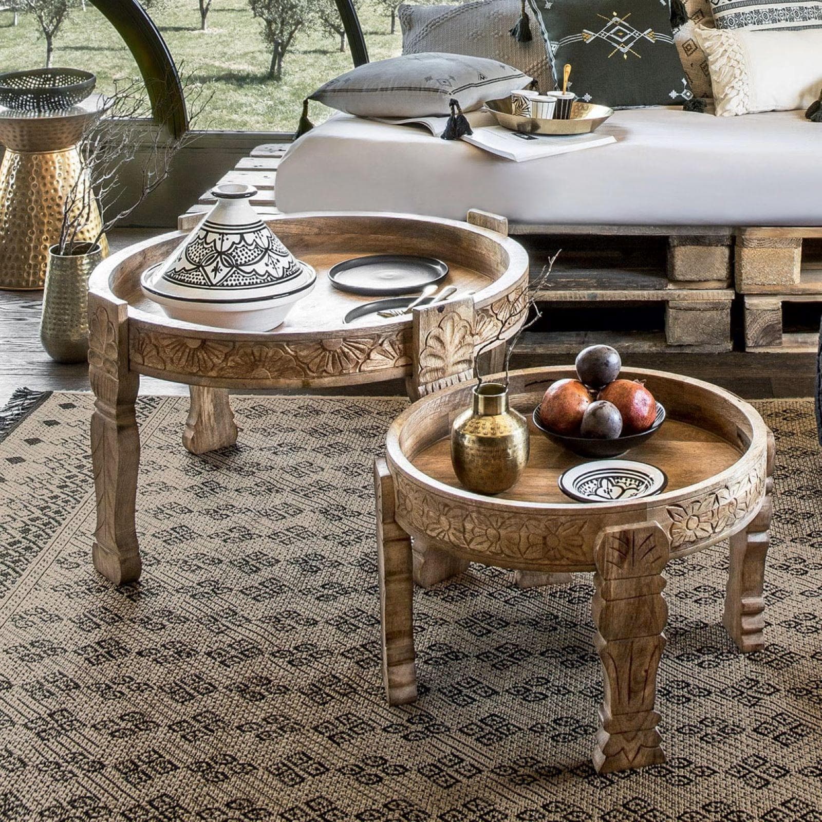 Tavolino rotondo 74 cm in legno di mango intagliato - Alienor