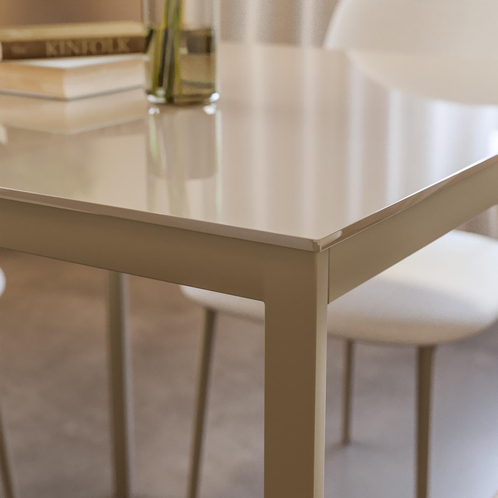 Tavolo 80x80 cm con top in vetro temperato tortora e gambe in metallo - Styloi