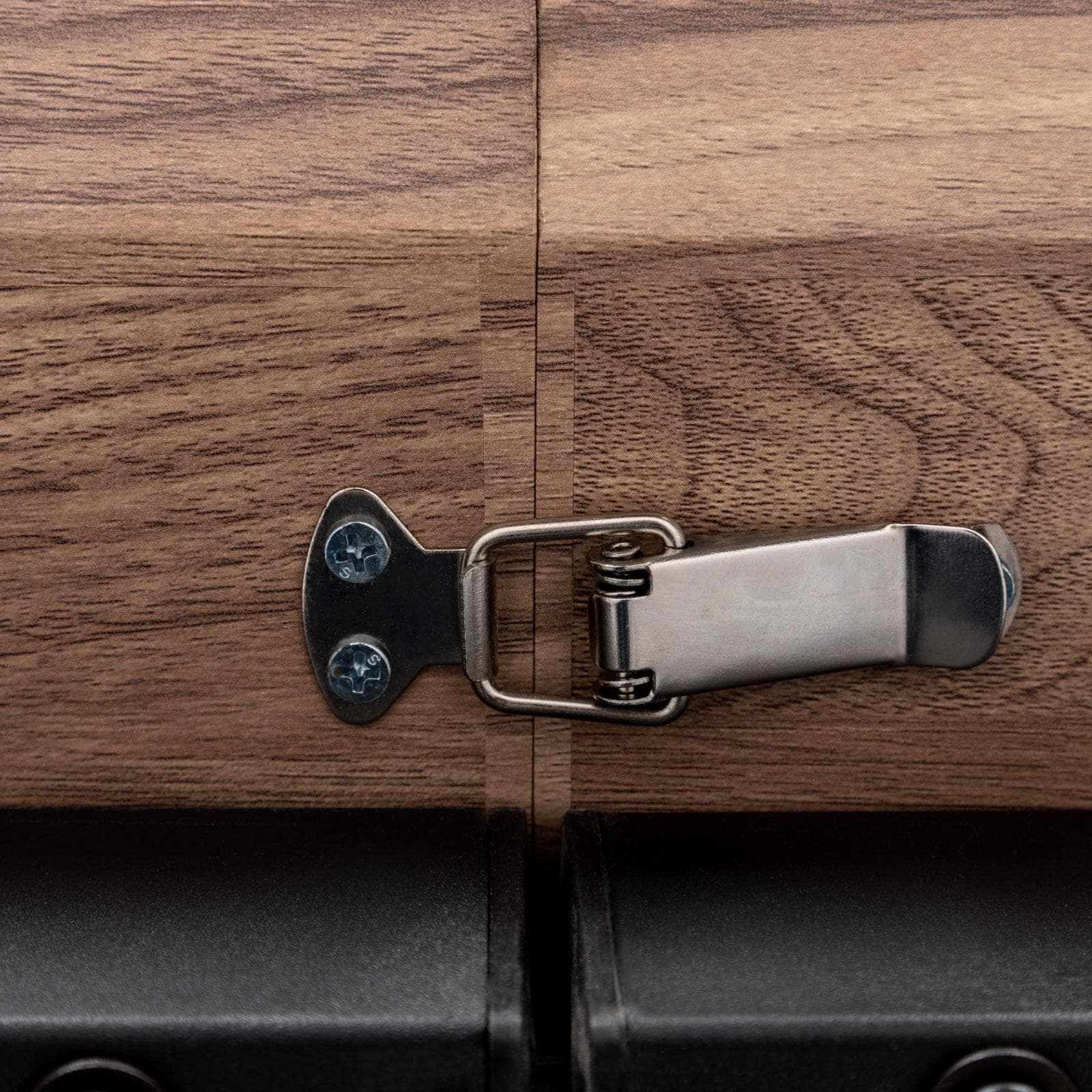 Tavolo allungabile 160-200x90 cm in effetto rovere quercia e gambe in metallo nero - Manty