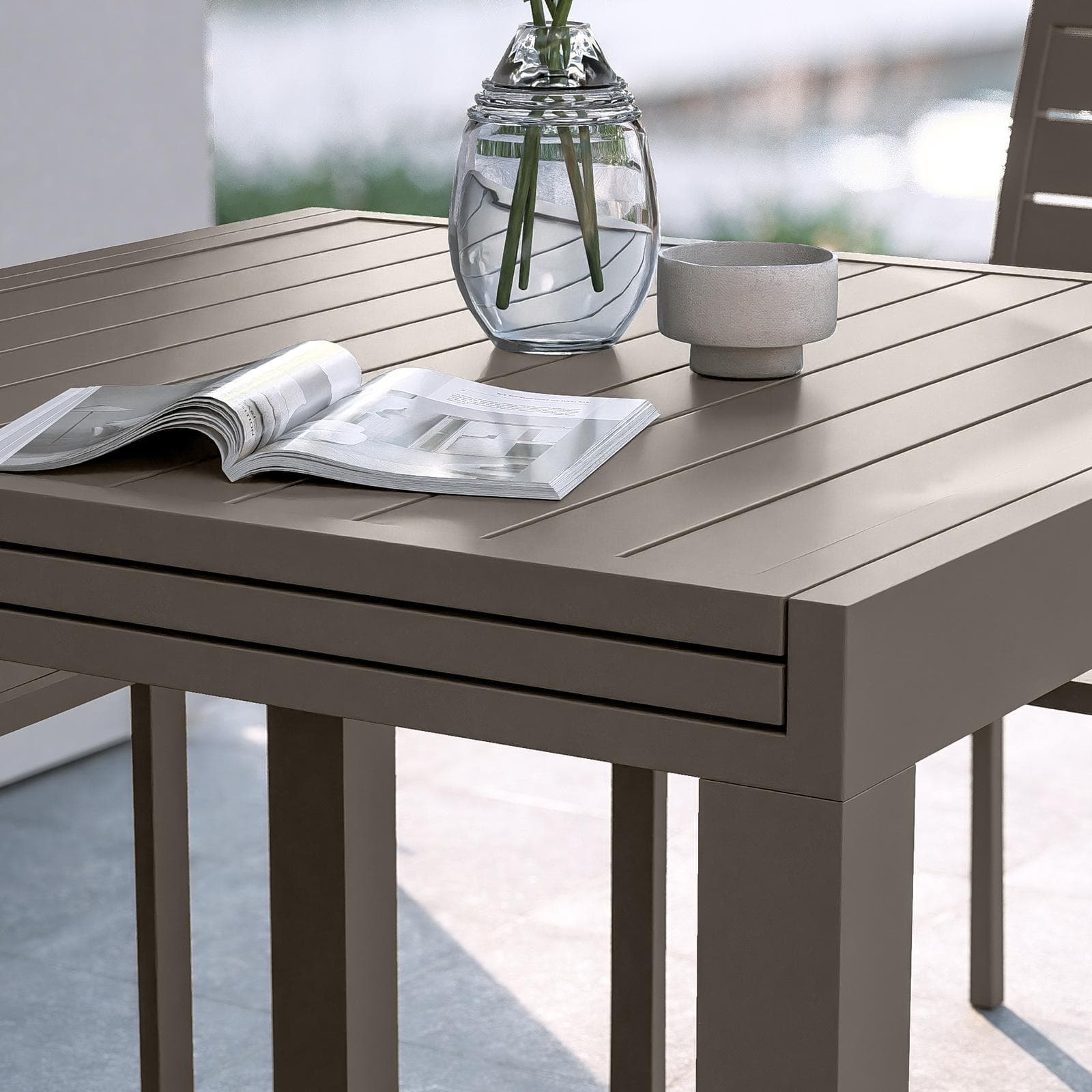 Tavolo da esterno allungabile 90/180x90 cm in alluminio tortora con top a doghe - Carioca