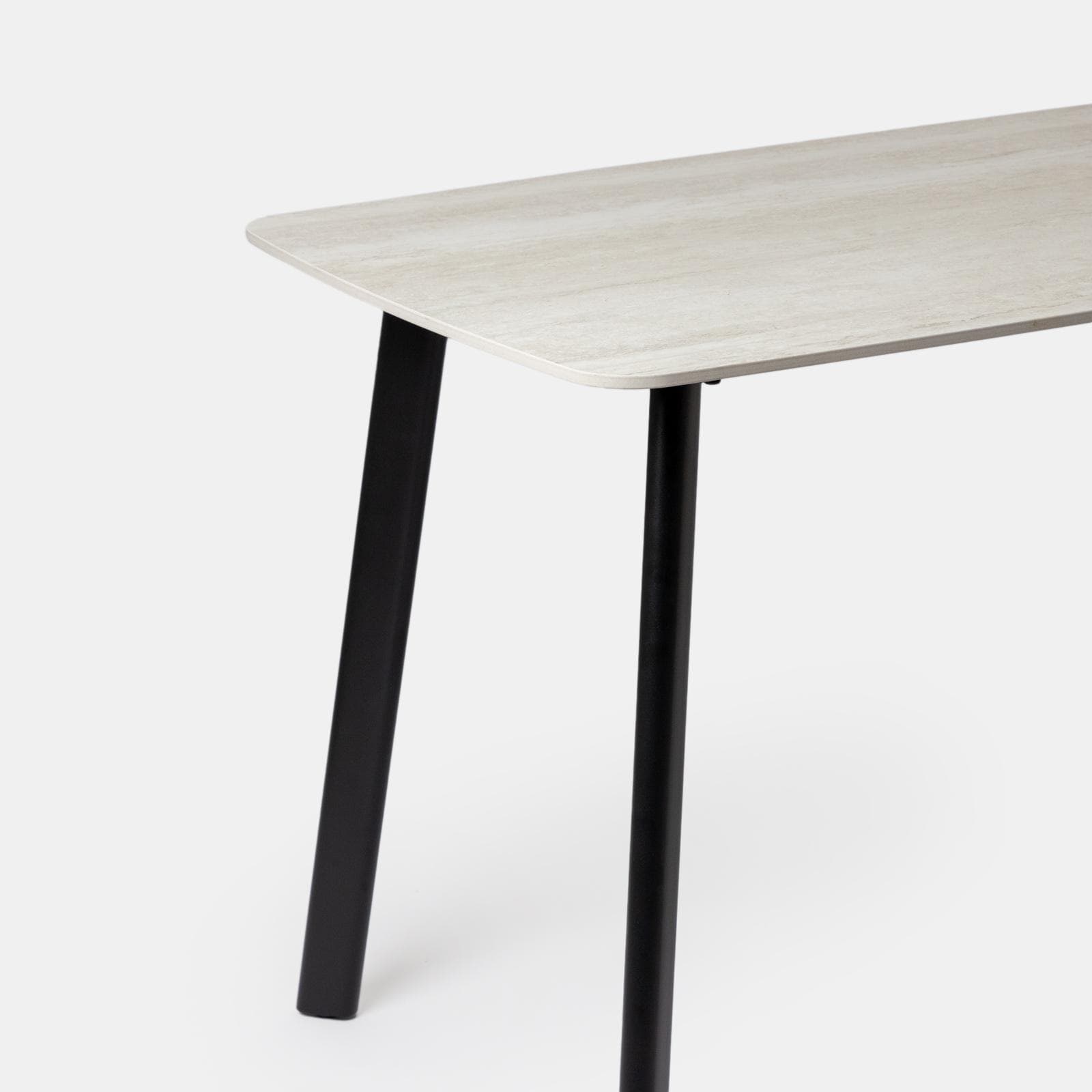 Tavolo da pranzo 120x70 cm con top in pietra sinterizzata e gambe nere - Rocky